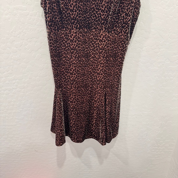 Victoria's Secret Leopard Print Velvet Nightgown Womens Medium Brown Whimsigoth - Picture 3 of 7